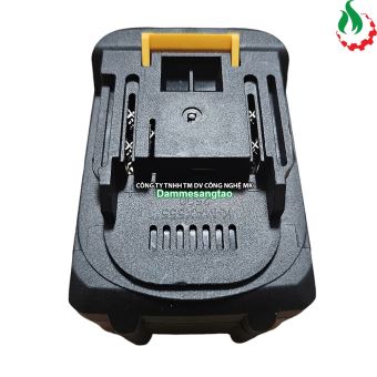 Pin Makita 18V 6AH 15cell mạch sạc adapter (Pin theo thùng)