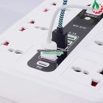 Ổ cắm điện đa năng tích hợp USB + 5U + 1PD A39