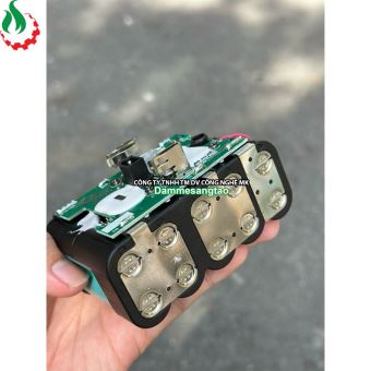 Pin Dekton 21V M21-B4000EVE 4AH chân pin Makita