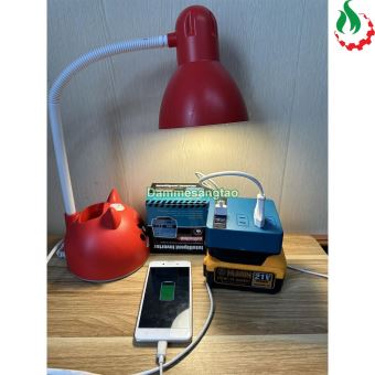 Đế chuyển pin 18V-21V sang 220V và USB sạc nhanh PD25W (Chân pin Makita, DeWalt, Milwaukee)