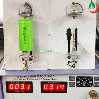 Cell pin sắt IFR 32700 70E LiFePo4 3.2V 7000mAh 10C - Xả 70A