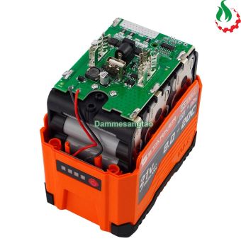 Pin Makita 18V 10AH 20cell mạch sạc adapter (Pin theo thùng)