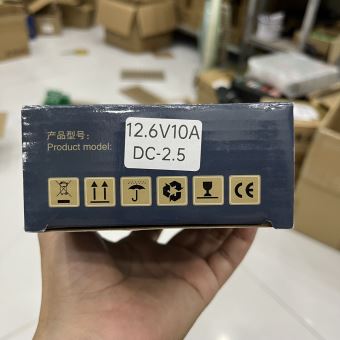 Sạc 3S 12.6V 10A dùng cho pin Li-ion 3.7V (Có quạt)
