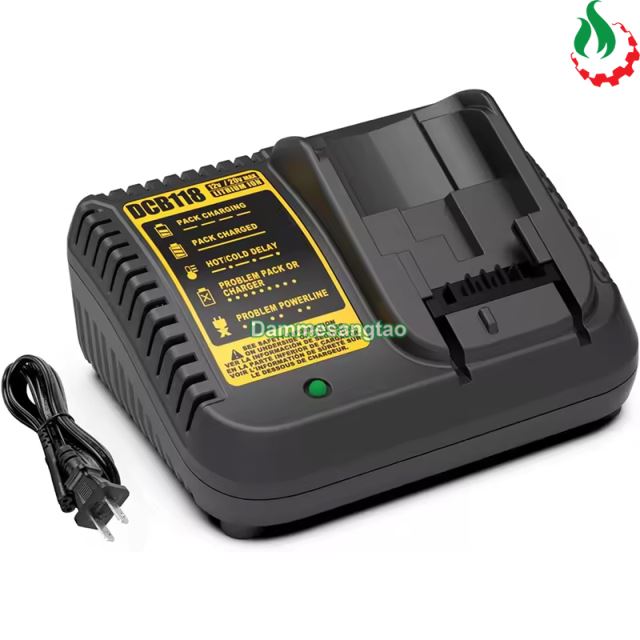 Sạc pin DEWALT 12V-20V DCB118 3A Li-ion nhận mạch zin