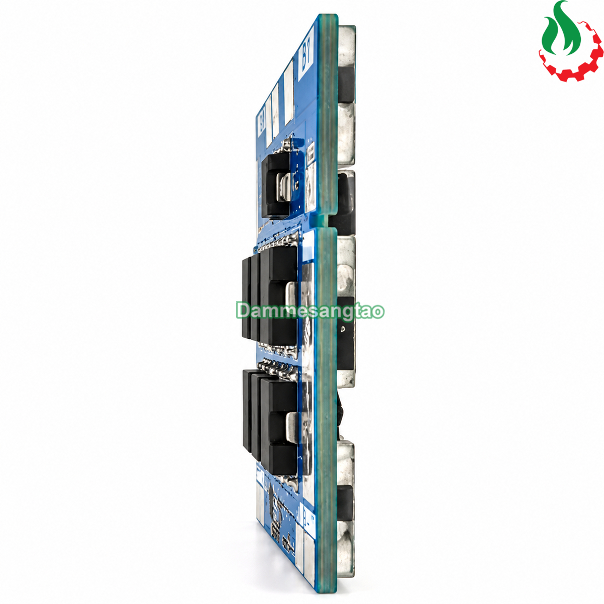 Góc chụp cạnh mạch BMS 4S 50A LiFePO4 12.8V cho thấy độ dày